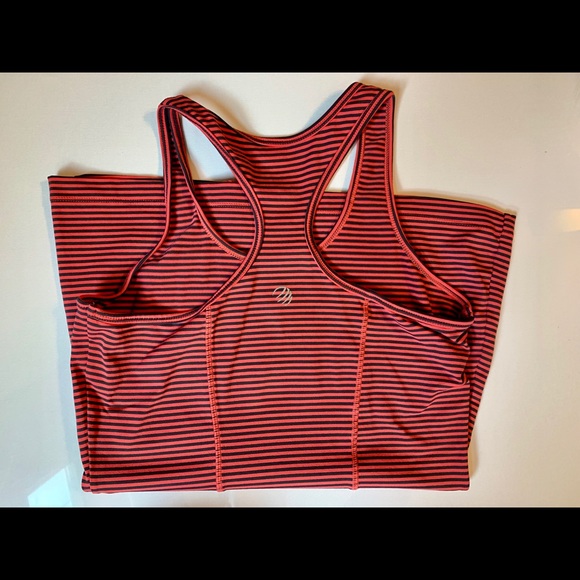 Razor Back Tank Top - Picture 2 of 2